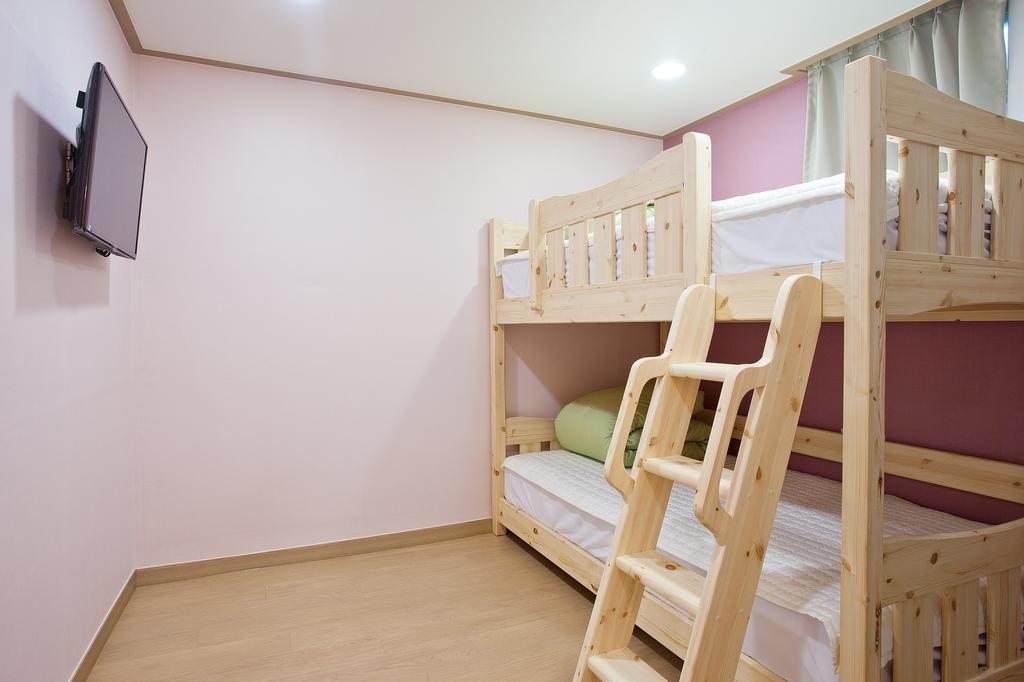 88 Guesthouse Сеул Екстериор снимка