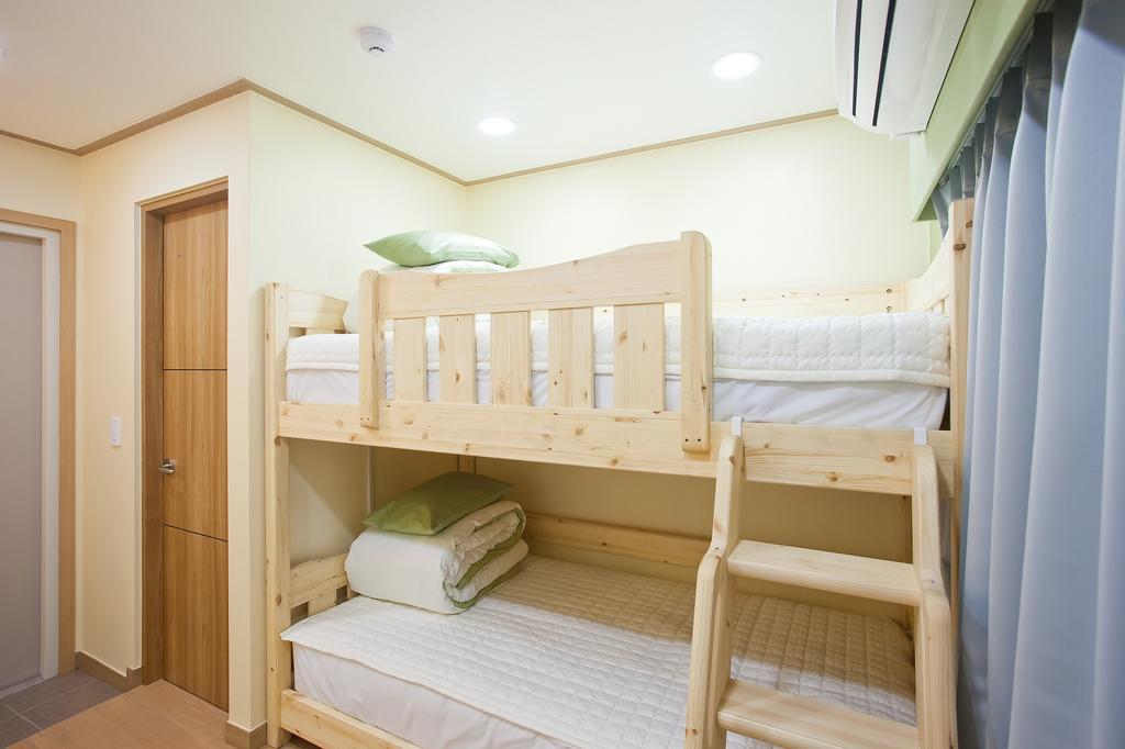 88 Guesthouse Сеул Екстериор снимка